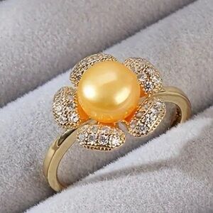 Pearl ring